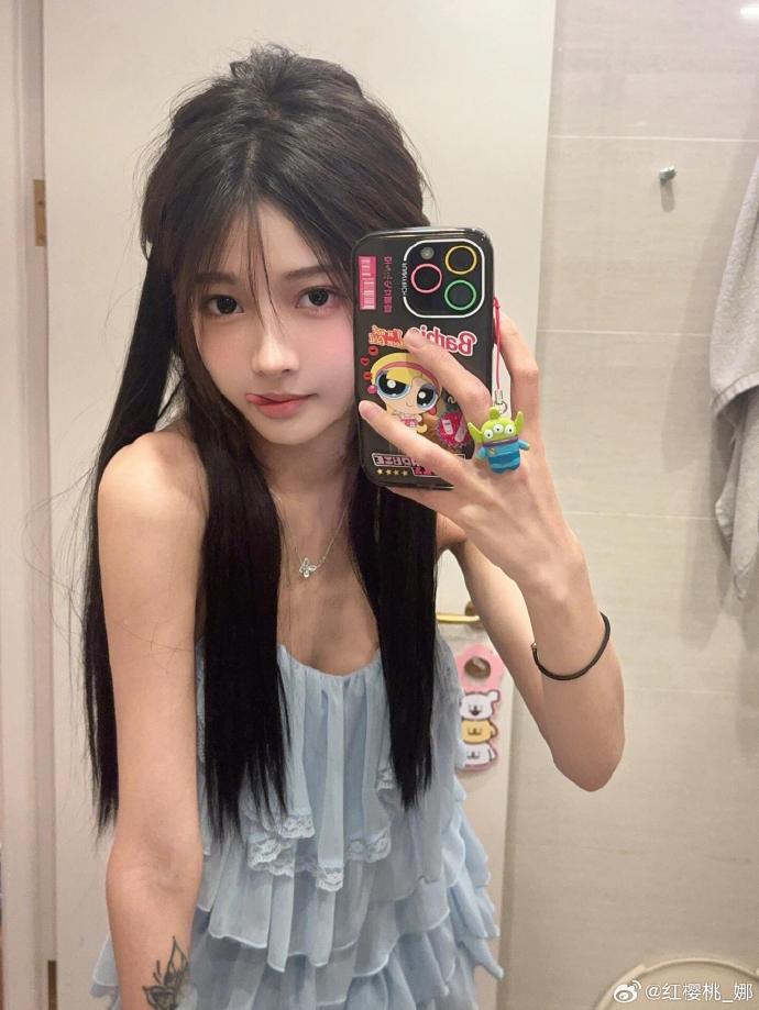 隐秘的角落 封面